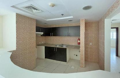 Apartment - 2 Bedrooms - 3 Bathrooms for rent in Royal Residence 2 - Royal Residence - Dubai Sports City - Dubai