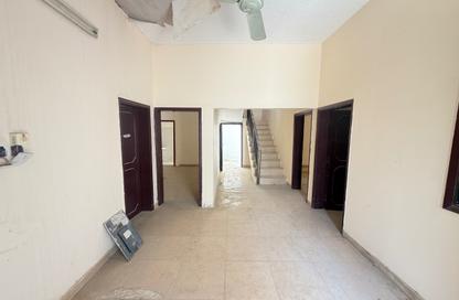 Villa - 4 Bedrooms - 3 Bathrooms for rent in Al Sabkha - Al Riqqa - Sharjah Villa - 4 Bedrooms - 3 Bathrooms for rent in Al Sabkha - Al Riqqa - Sharjah