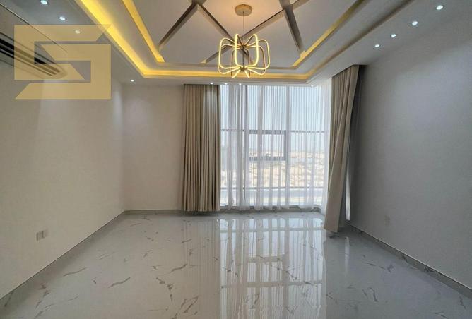 142850065 - Property Image 3