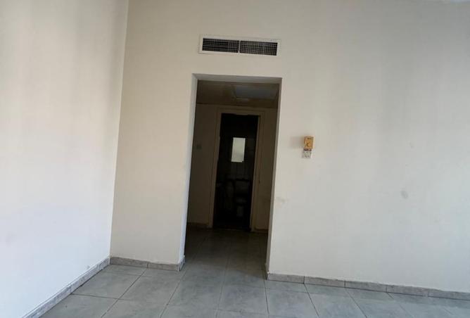 142865403 - Property Image 3