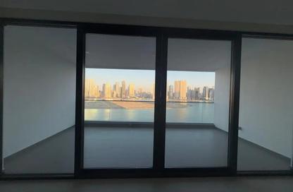 Apartment - 3 Bedrooms - 5 Bathrooms for sale in Sharjah Terraces - Al Khan Lagoon - Al Khan - Sharjah Apartment - 3 Bedrooms - 5 Bathrooms for sale in Sharjah Terraces - Al Khan Lagoon - Al Khan - Sharjah