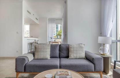 Apartment - 2 Bedrooms - 2 Bathrooms for rent in The Fairways West - The Fairways - The Views - Dubai
