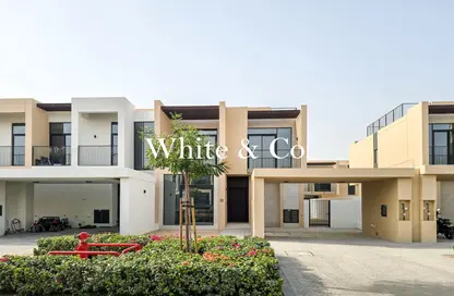 Villa - 4 Bedrooms - 5 Bathrooms for sale in Greenview 3 - EMAAR South - Dubai South (Dubai World Central) - Dubai