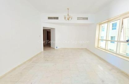 Apartment - 2 Bedrooms - 2 Bathrooms for rent in New Al Taawun Road - Al Taawun - Sharjah