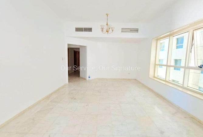 105123561 - Property Image 3