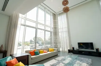 فيلا - 5 غرف نوم - 8 حمامات للبيع في مجمع الجولف - الزورا - عجمان