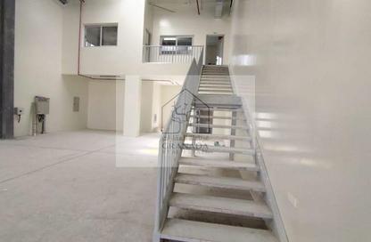 Warehouse - Studio - 1 Bathroom for rent in Al Sajaa Industrial - Al Sajaa - Sharjah