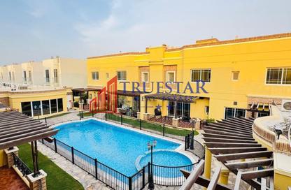 Villa - 5 - 5 for rent in Umm Suqeim 1 Villas - Umm Suqeim 1 - Umm Suqeim - Dubai
