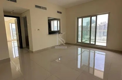 شقة - غرفة نوم - 1 حمام للايجار في مرتفعات الصقر - مدينة دبي الرياضية - دبي