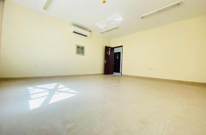 Labor Camp - Studio - 7+ Bathrooms for rent in M-16 - Mussafah Industrial Area - Mussafah - Abu Dhabi Labor Camp - Studio - 7+ Bathrooms for rent in M-16 - Mussafah Industrial Area - Mussafah - Abu Dhabi