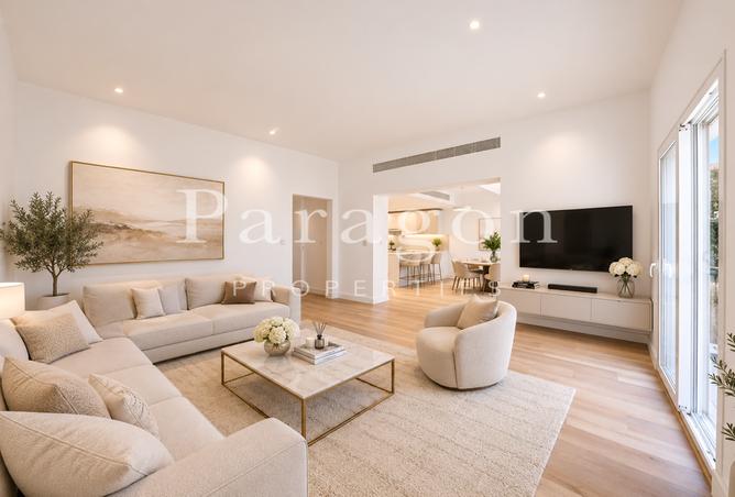 122910208 - Property Image 2