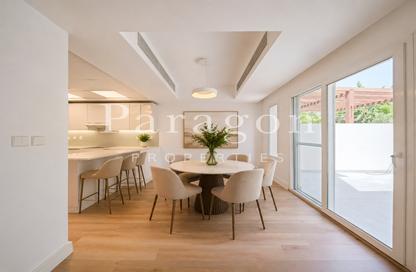 Villa - 3 Bedrooms - 4 Bathrooms for rent in Maeen 4 - Maeen - The Lakes - Dubai Villa - 3 Bedrooms - 4 Bathrooms for rent in Maeen 4 - Maeen - The Lakes - Dubai