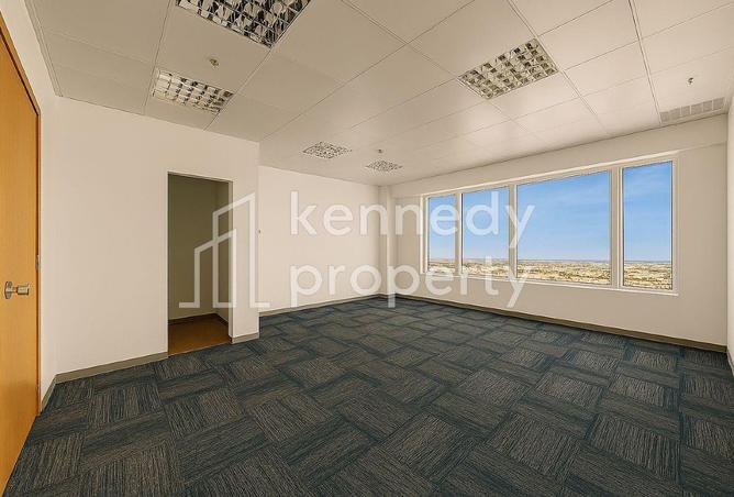 76582238 - Property Image 3