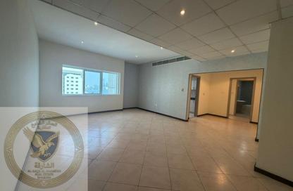 Apartment - 1 Bedroom - 1 Bathroom for rent in Al Majaz 1 - Al Majaz - Sharjah Apartment - 1 Bedroom - 1 Bathroom for rent in Al Majaz 1 - Al Majaz - Sharjah