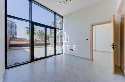 Apartment - 3 Bedrooms - 3 Bathrooms for rent in Binghatti Avenue - Al Jaddaf - Dubai