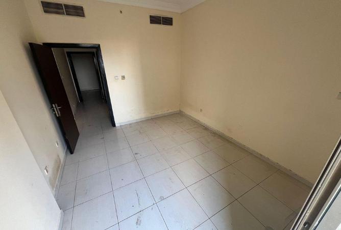 88329533 - Property Image 2