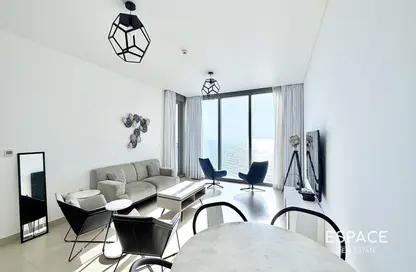 Apartment - 2 Bedrooms - 2 Bathrooms for sale in 5242 Tower 2 - 5242 - Dubai Marina - Dubai