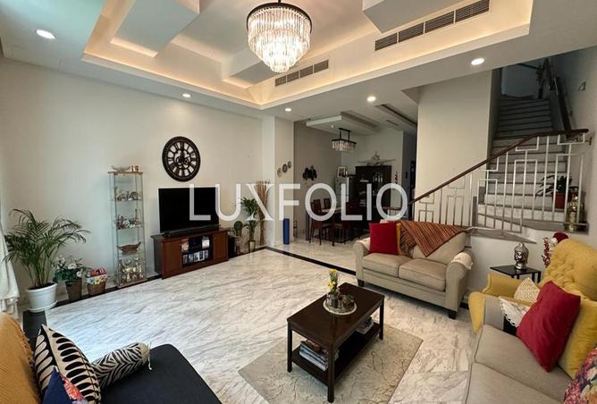 68275162 - Property Image 3