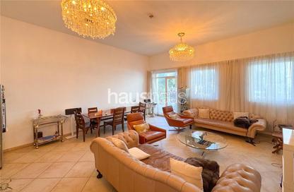 Apartment - 3 Bedrooms - 3 Bathrooms for sale in Dickens Circus 2 - Dickens Circus - Motor City - Dubai