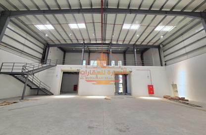 Warehouse - Studio - 1 Bathroom for rent in Umm Al Thuoob - Umm Al Quwain