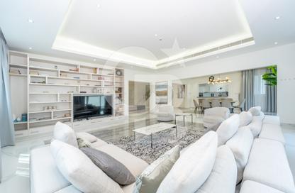 Villa - 6 - 7 for sale in Pearl Jumeirah Villas - Pearl Jumeirah - Jumeirah - Dubai