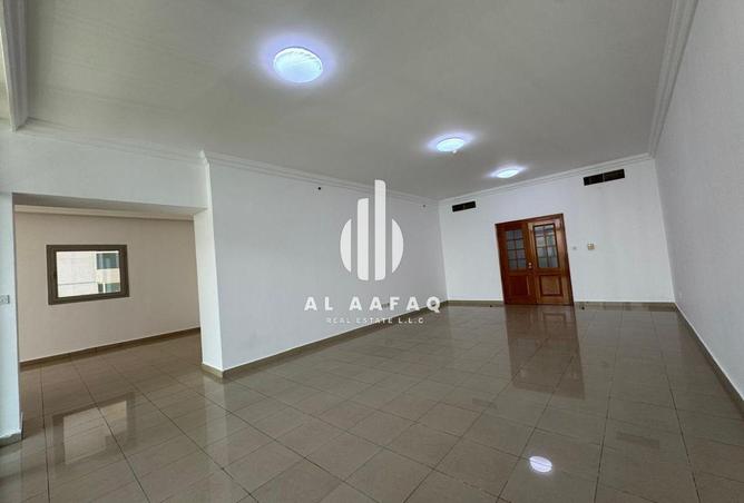 73841533 - Property Main Image