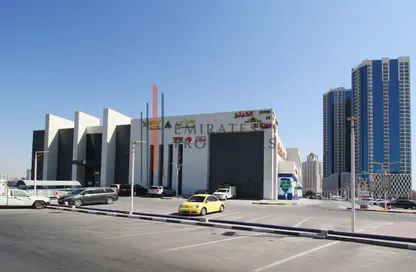 Retail - Studio for rent in Al Rashidiya 1 - Al Rashidiya - Ajman