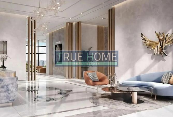 Waterfront Community | Cinema room & Clubhouse