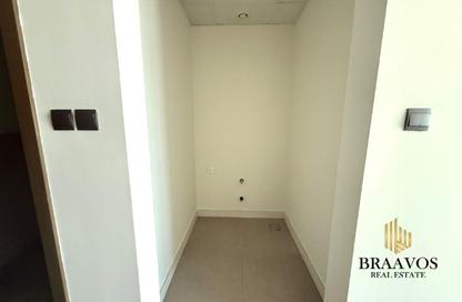 Apartment - 1 Bedroom - 2 Bathrooms for rent in La Riviera Apartments - District 15 - Jumeirah Village Circle - Dubai Apartment - 1 Bedroom - 2 Bathrooms for rent in La Riviera Apartments - District 15 - Jumeirah Village Circle - Dubai