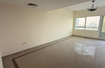 Apartment - 3 Bedrooms - 3 Bathrooms for rent in Al Mamzar - Al Mamzar - Sharjah - Sharjah