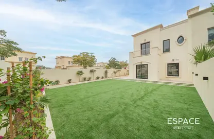 Villa - 3 Bedrooms - 2 Bathrooms for rent in Springs 6 - The Springs - Dubai