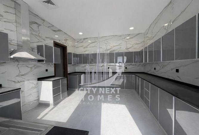 56549872 - Property Image 2