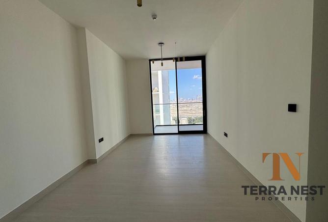 54393261 - صورة العقار 2