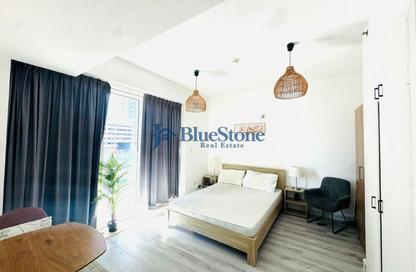 Apartment - Studio - 1 for rent in Cricket Tower - Dubai Sports City - Dubai