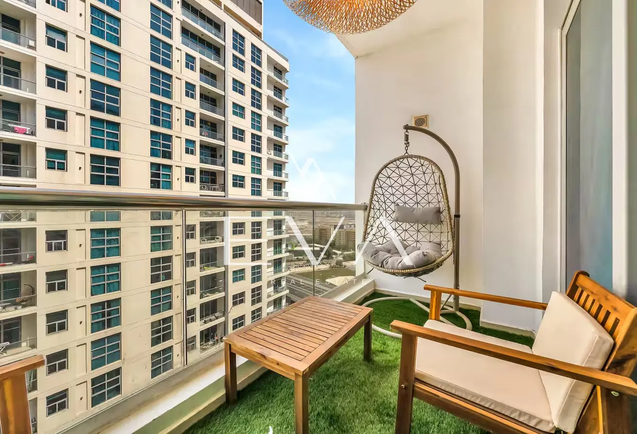 156894338 - Property Main Image