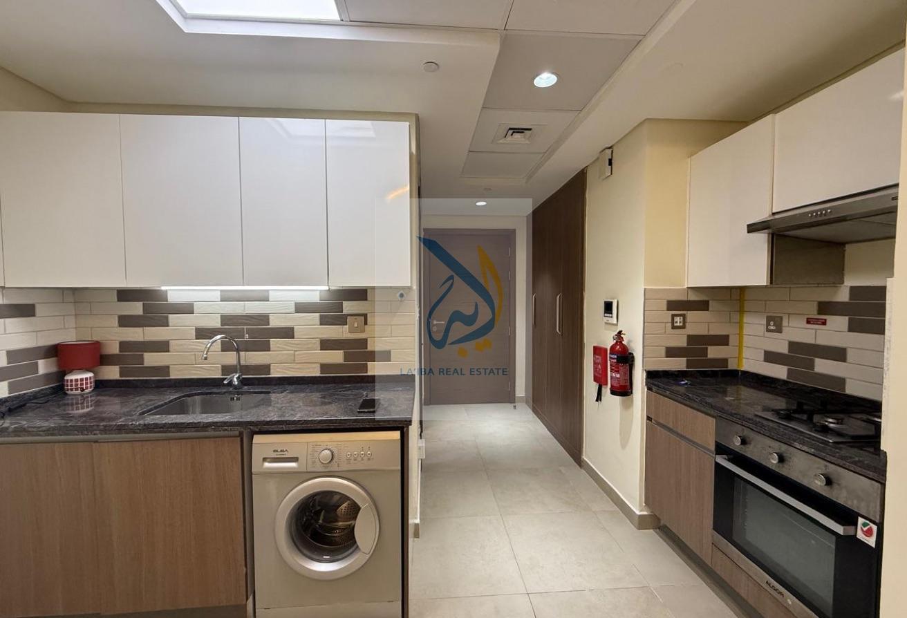 Furnished Studio Apartment In Azizi Star Al Furjan photo 4