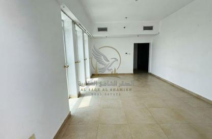 Apartment - 2 Bedrooms - 3 Bathrooms for rent in New Al Taawun Road - Al Taawun - Sharjah