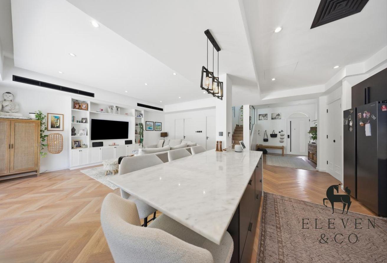 Open House by Appointment | 12-3pm on Saturday photo 5
