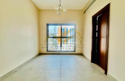 Apartment - 1 Bedroom - 2 Bathrooms for rent in Jumeirah Garden City - Al Satwa - Dubai