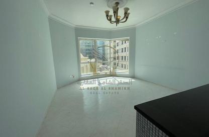 Apartment - 1 - 1 for rent in Al Majaz 3 - Al Majaz - Sharjah