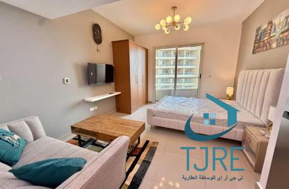 Apartment - Studio - 1 for rent in Lakeside Tower C - Lakeside Residence - Dubai Production City (IMPZ) - Dubai