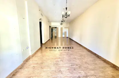 Apartment - 2 Bedrooms - 2 Bathrooms for rent in Muwaileh 29 Building - Muwaileh - Sharjah