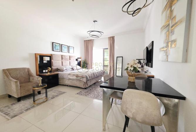 94025107 - Property Image 2