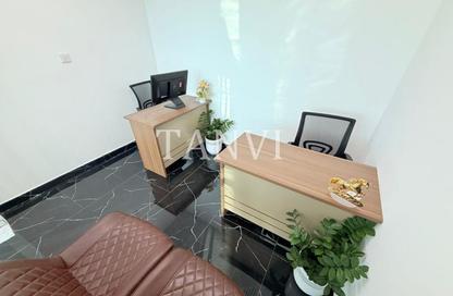 Office Space - Studio - 1 for rent in Fatima Mohammad Ahmad Bin Suleiman Building - Al Raffa - Bur Dubai - Dubai