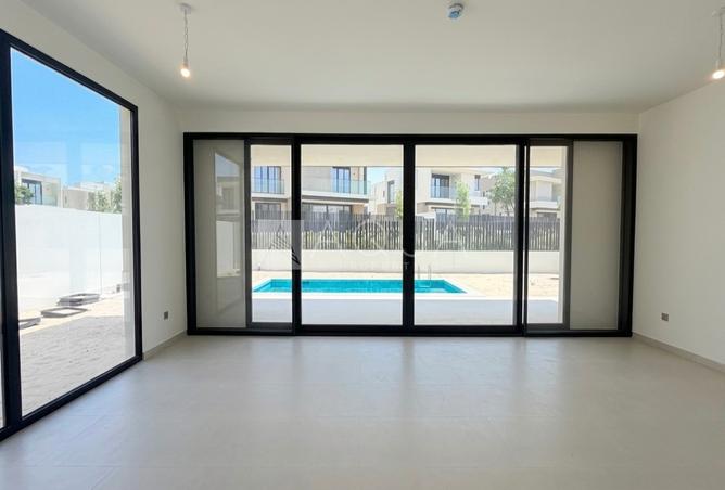140130102 - Property Image 2