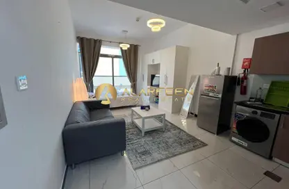 شقة - 1 حمام للايجار في كريستال مساكن - منطقة 11 - قرية جميرا الدائرية - دبي