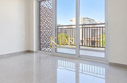 Villa - 4 - 4 for rent in Verona - Damac Hills 2 - Dubai Villa - 4 - 4 for rent in Verona - Damac Hills 2 - Dubai