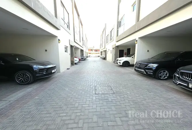 158246022 - صورة العقار 2