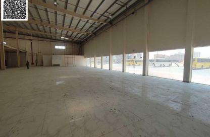 Warehouse - Studio - 3 Bathrooms for rent in Al Jurf Industrial 3 - Al Jurf Industrial - Ajman