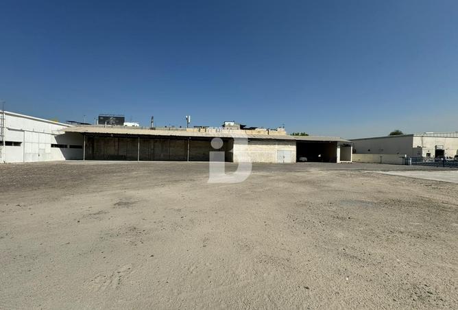 105111427 - Property Main Image